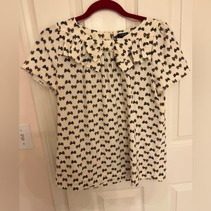 Short sleeve bow accent blouse